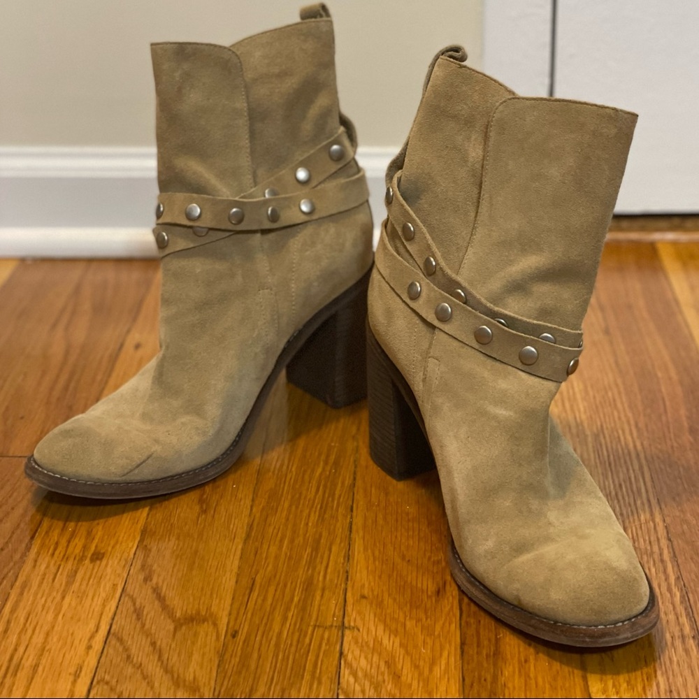 See by Chloé Brown Suede Heeled Boots